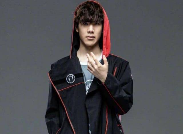 中成功击败 中成功击败