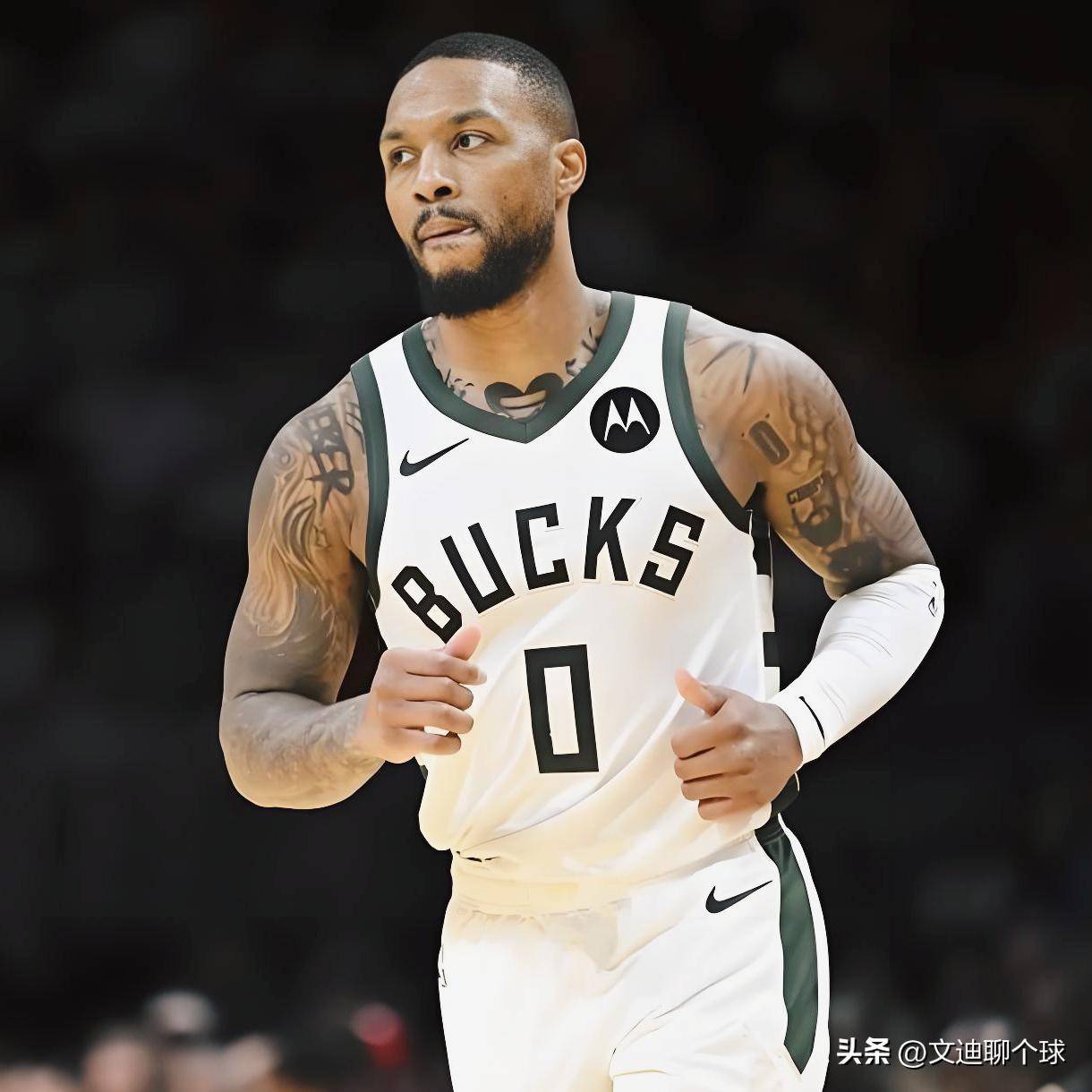 【NFL动态】巨人队角卫TJ-摩尔因腿部重伤住院等待手术